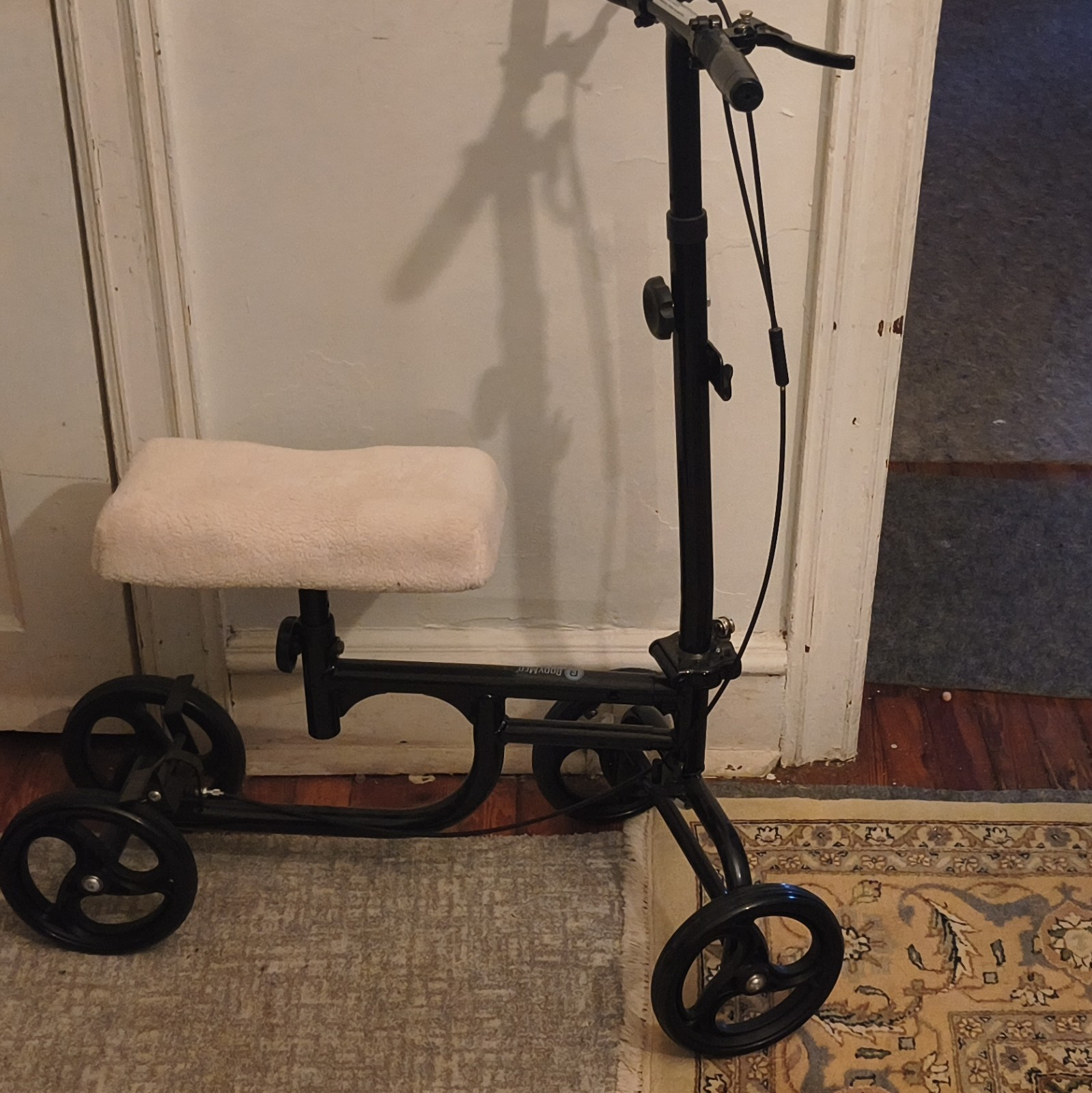 BodyMed Black Foldable Knee Walker 4-Wheeled Scooter 4-Wheel Mobility Scooter