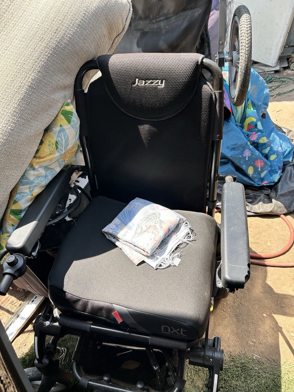 Pride Mobility Jazzy Passport Folding Travel Power Wheelchair (