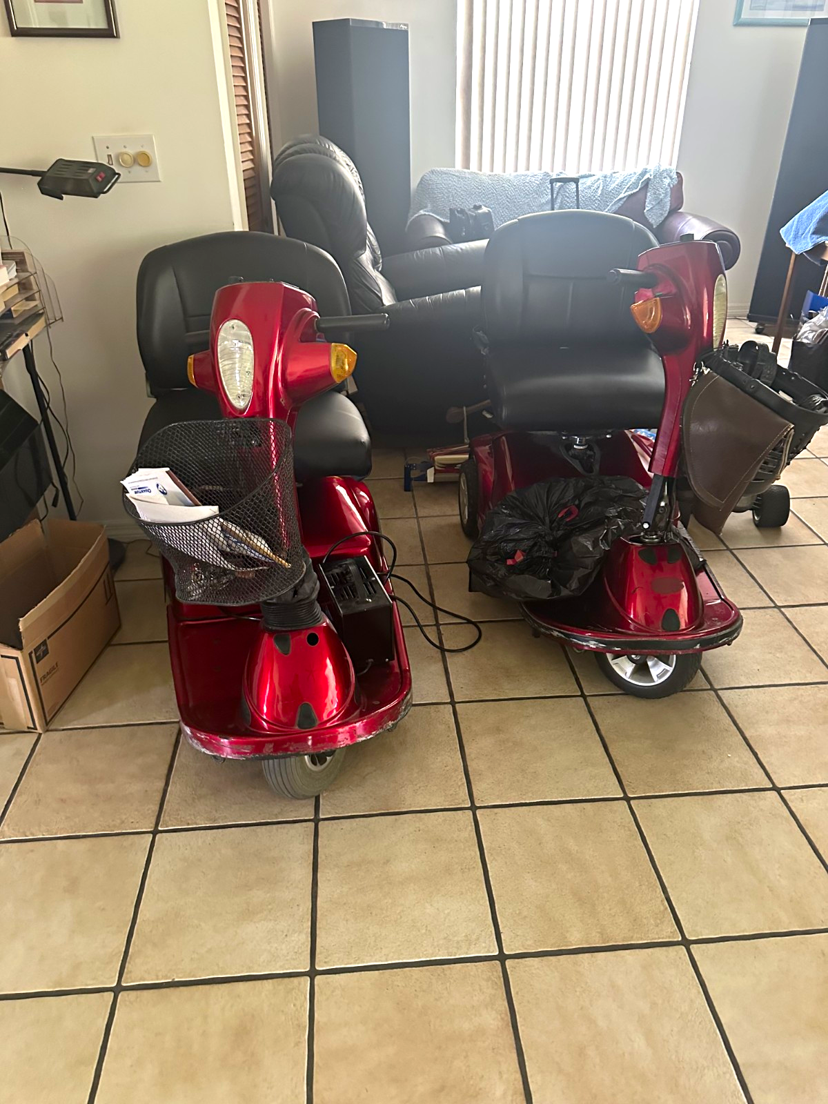 Quantum 1650 Power Wheelchair w/ Joystick Controller, Manual Included