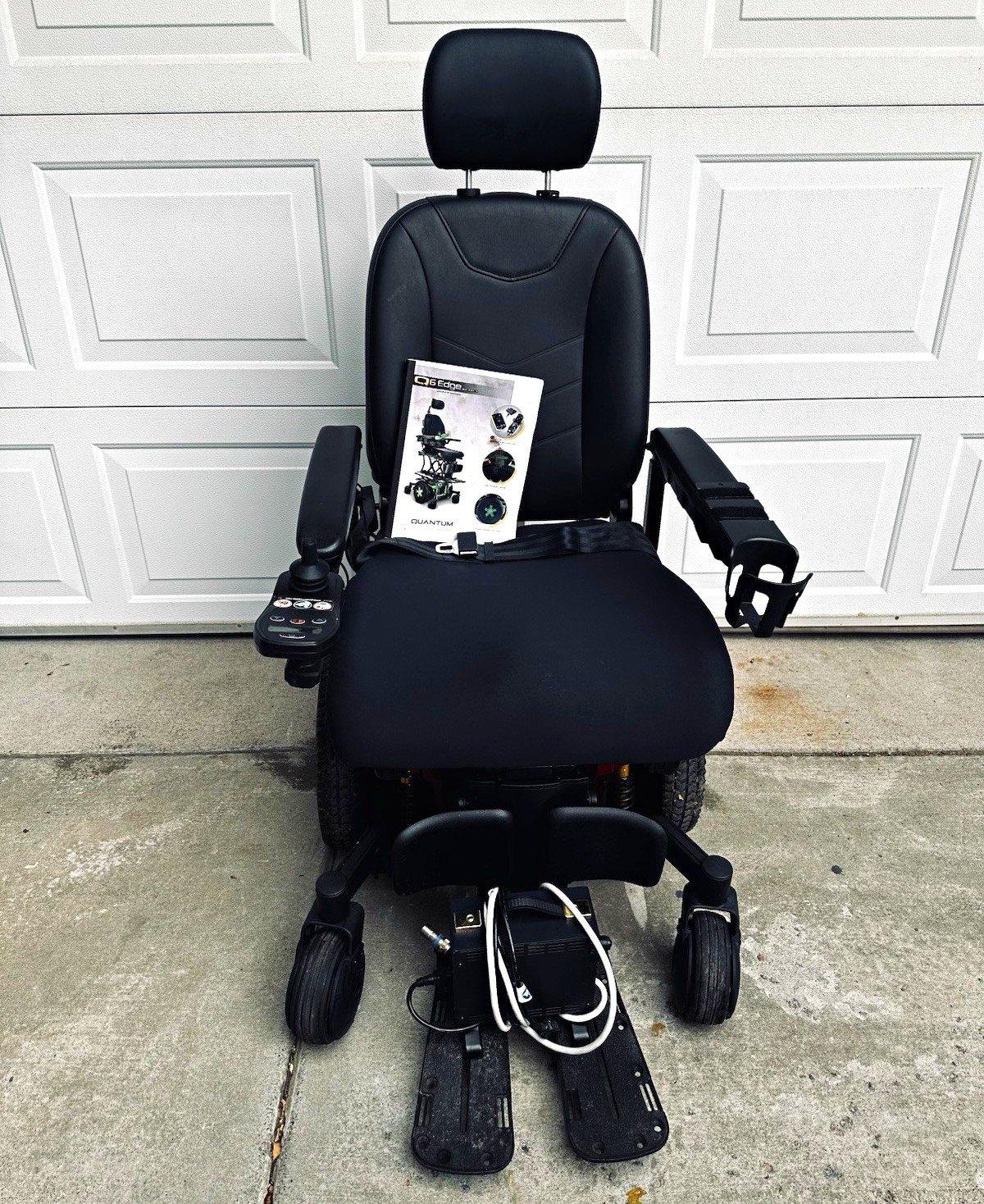 Quantum Power Wheelchair Electric/Battery 4-Wheel Headrest Cup Holder Black/Red